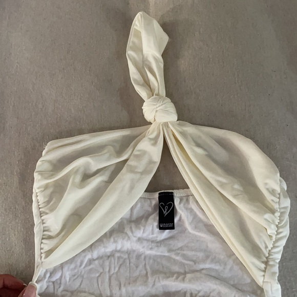 Windsor Cream Halter Dress Size Medium - Picture 4 of 4